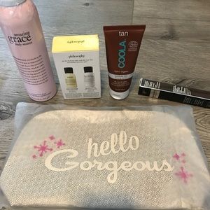 Benefit Makeup Bag & full size and deluxe samples.